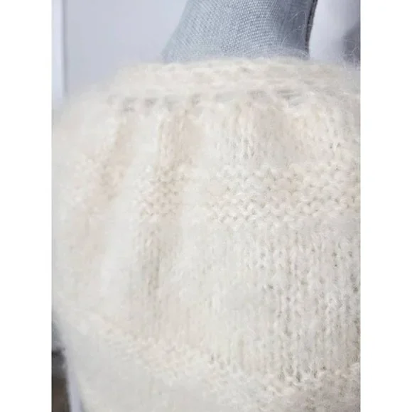 Vintage Mohair Stole, 1960s Bridal Shawl, Vintage Wrap Sweater - Picture 8 of 8